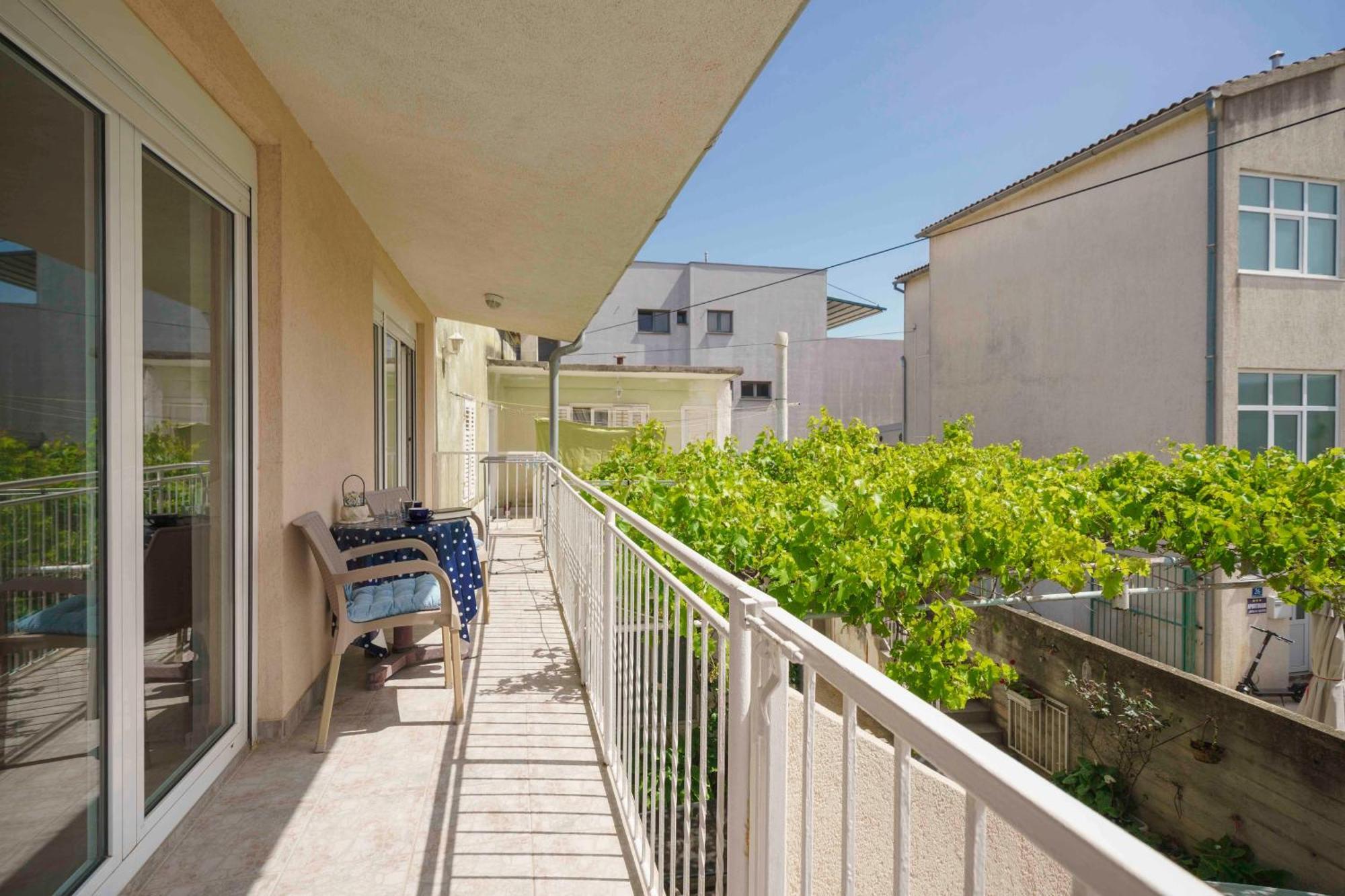 Apartments Vitis - City Centre - Free Parking Vodice Exterior photo